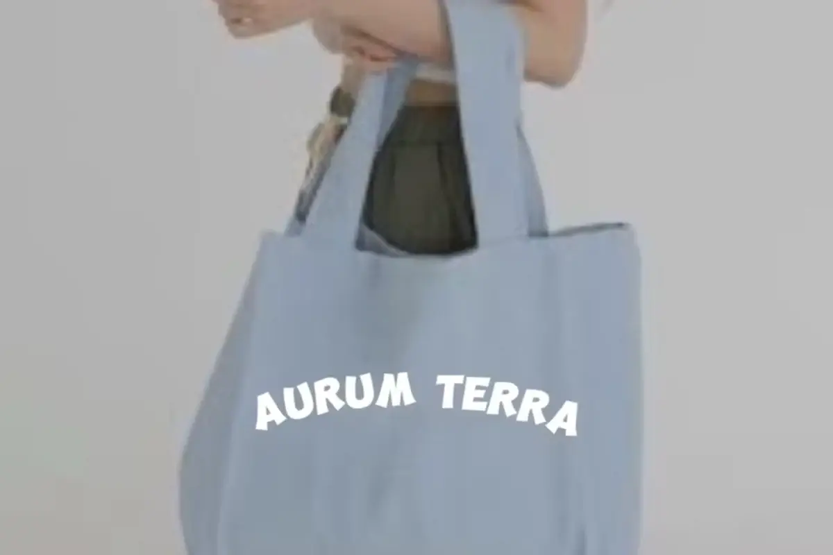 Gray heavyweight canvas tote shown at its finished carrying size